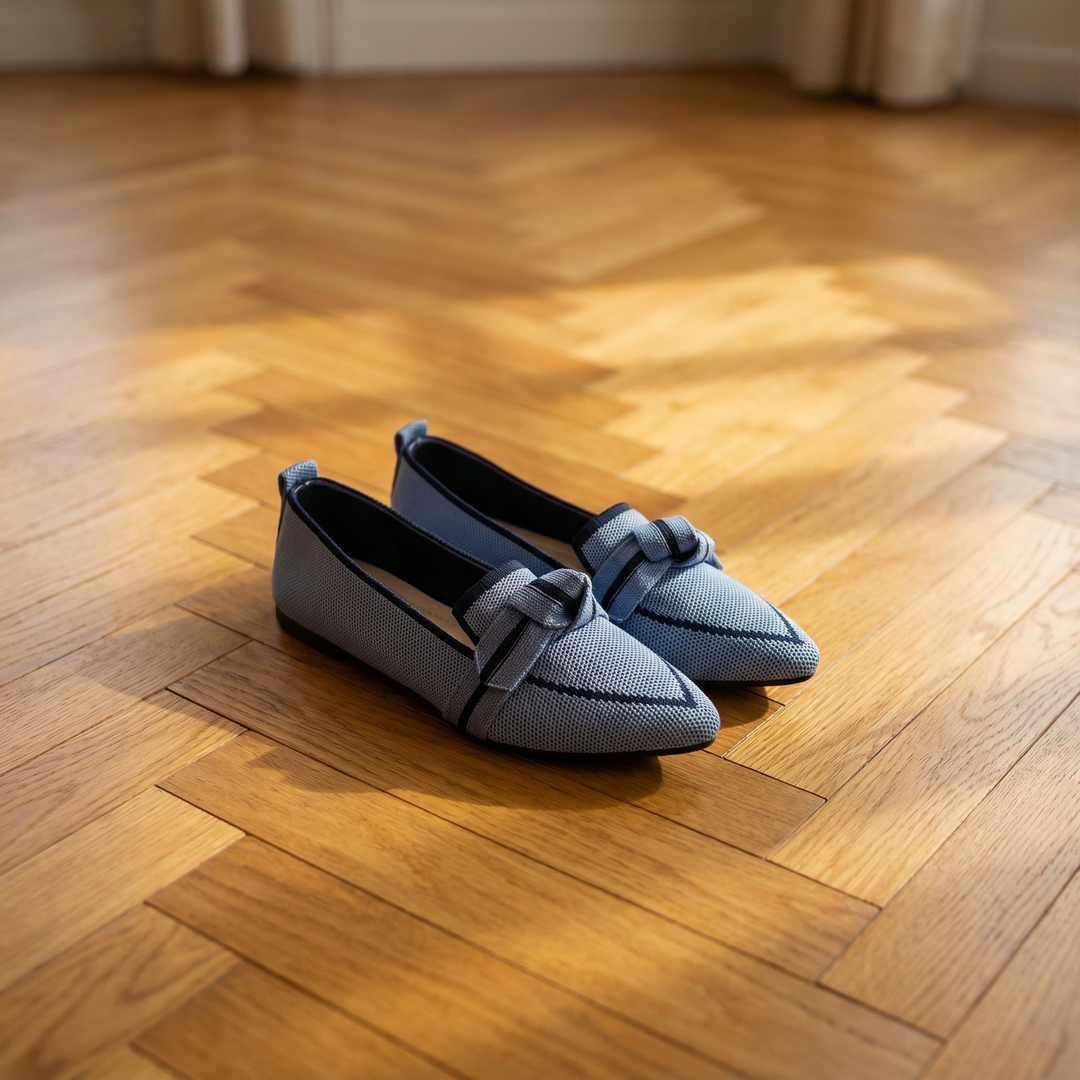 Women’s Cushioned Ballet Flats with Bow Detail