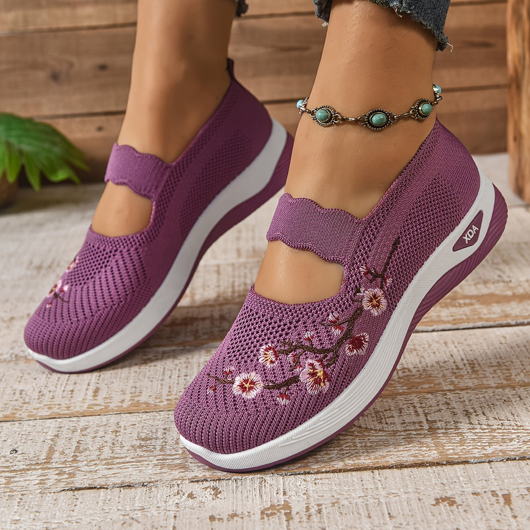 Women’s Orthopedic Soft Sole Comfort Shoes