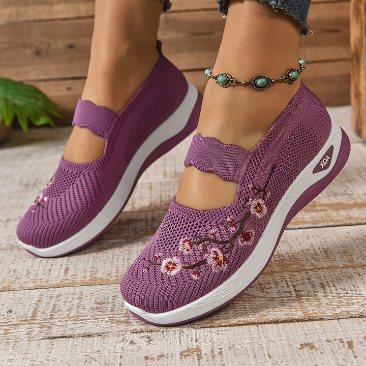 Women’s Orthopedic Soft Sole Comfort Shoes