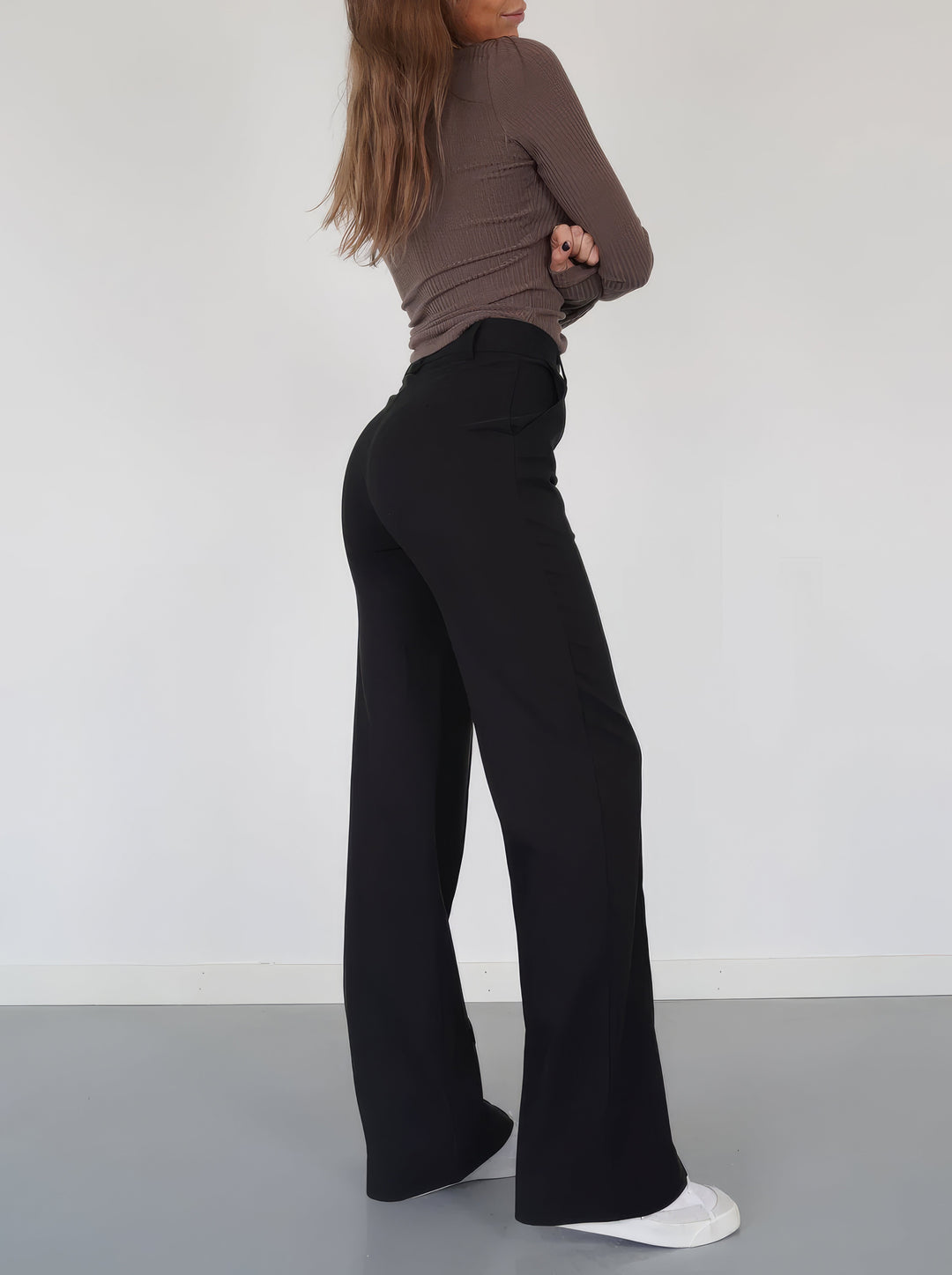 High-Waist Straight Leg Pants for Women's | Comfortable Stretch Fabric, Slim Fit, Versatile Style