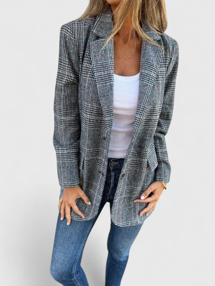 Women’s Tailored Plaid Blazer Jacket – Warm and Stylish