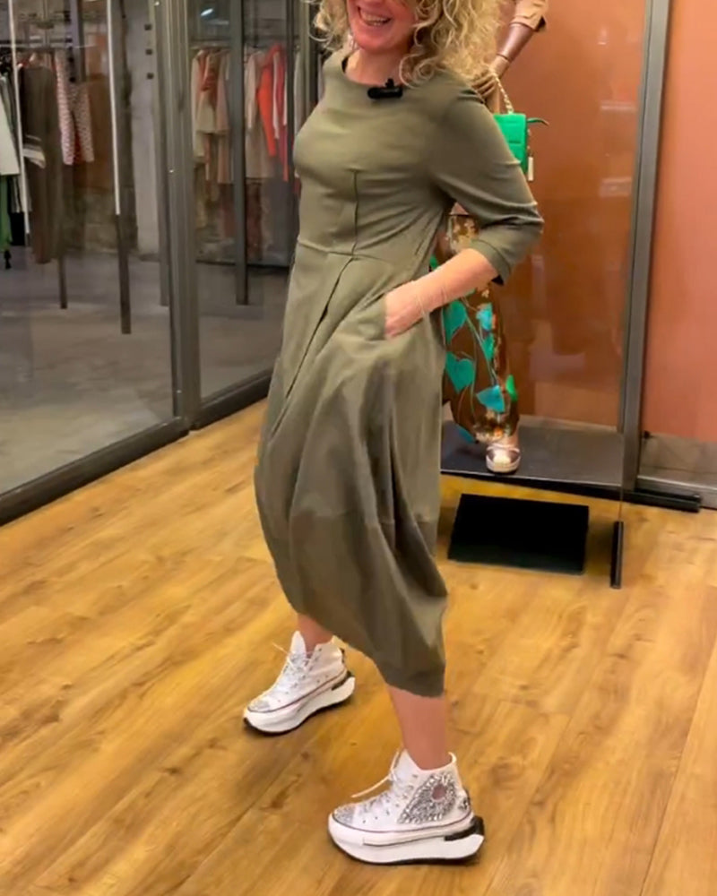 Naisten imarteleva pitkähihainen midimekko