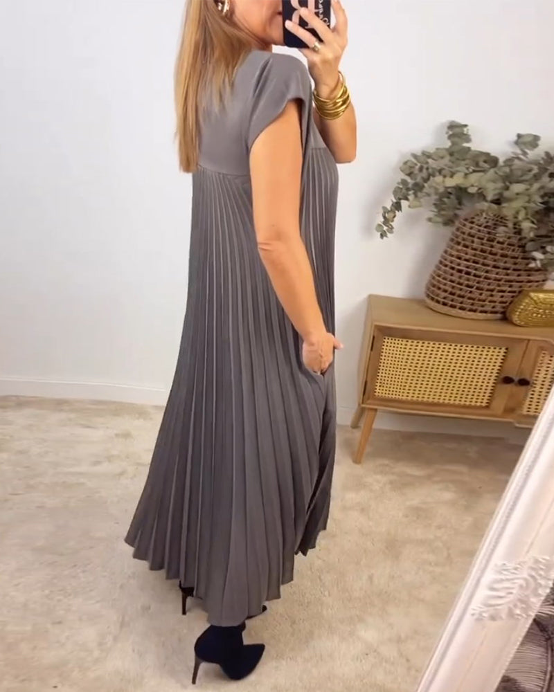 Plissiertes Maxikleid für Damen, leichter Stoff, elegantes und schmeichelhaftes Design