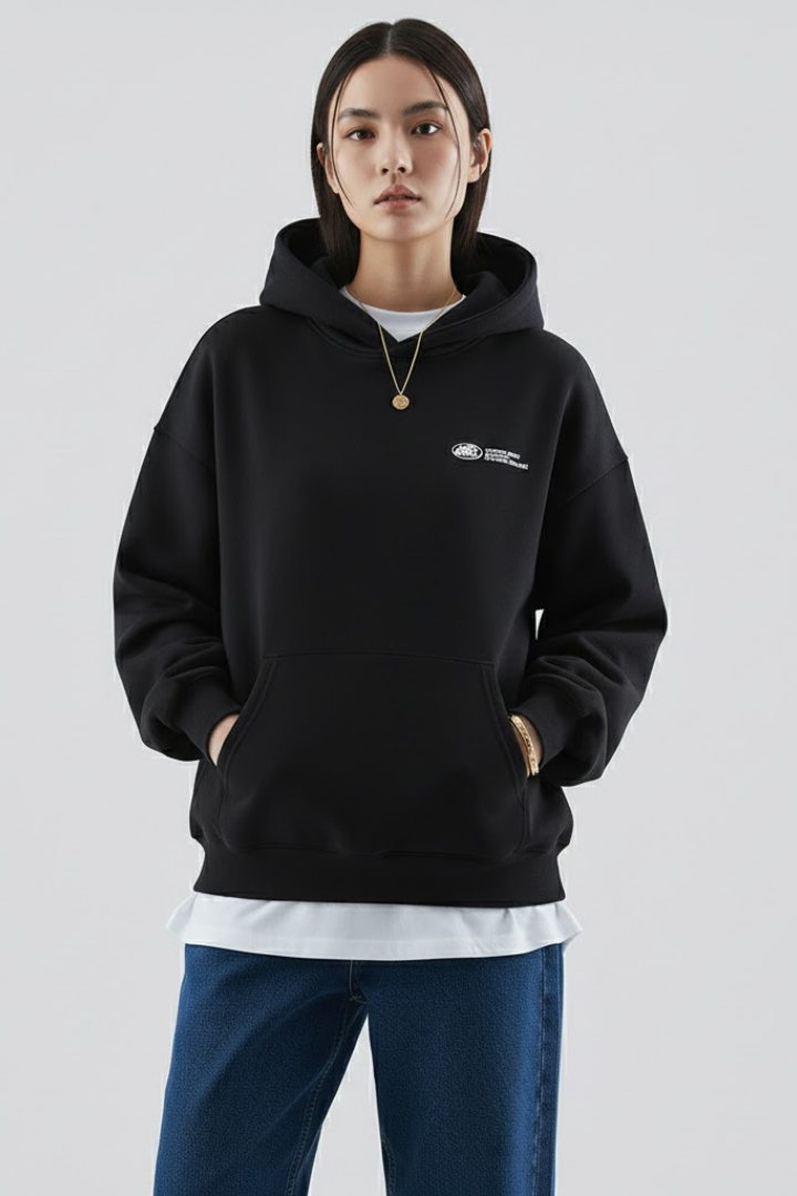 Damska bluza oversize z kapturem i kieszenią