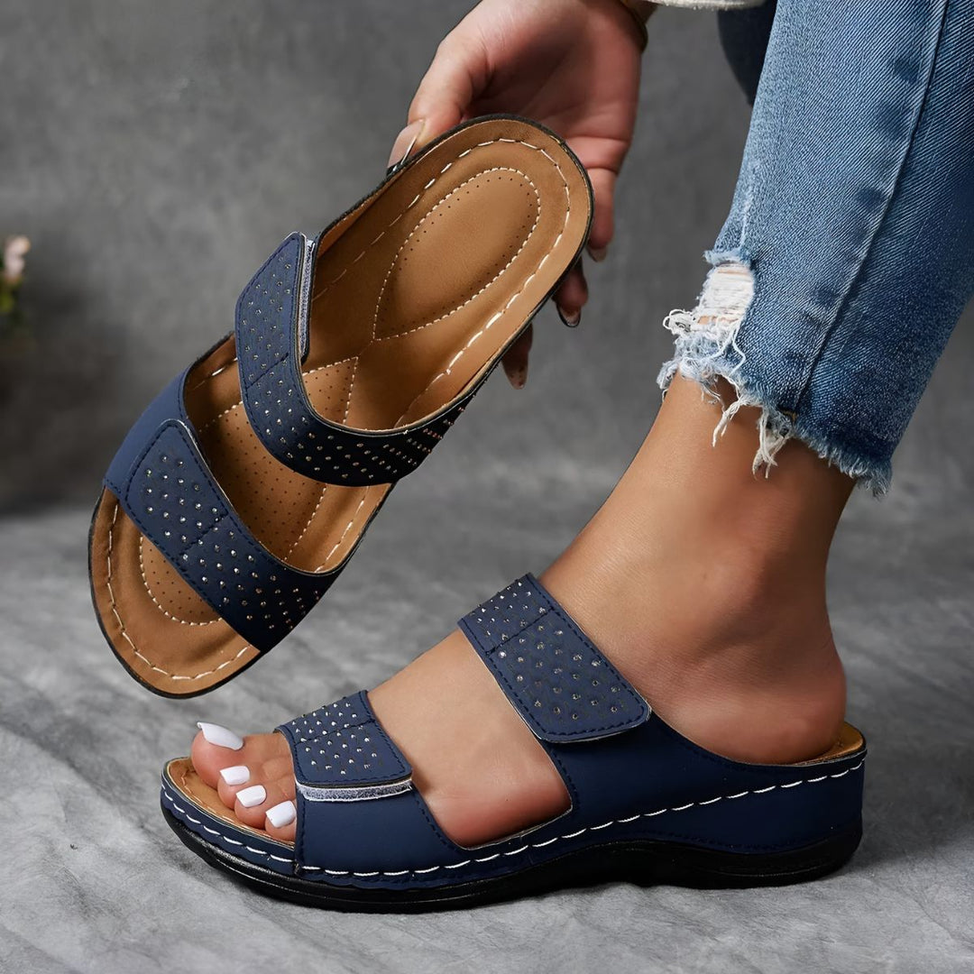 Casual Sandals | Comfortable, Flexible structure and breathable design
