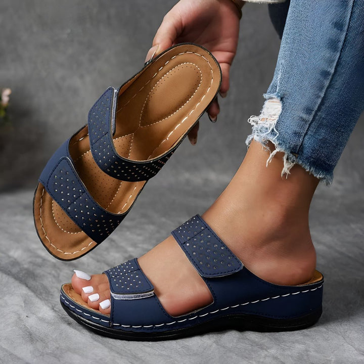 Casual Sandals | Comfortable, Flexible structure and breathable design