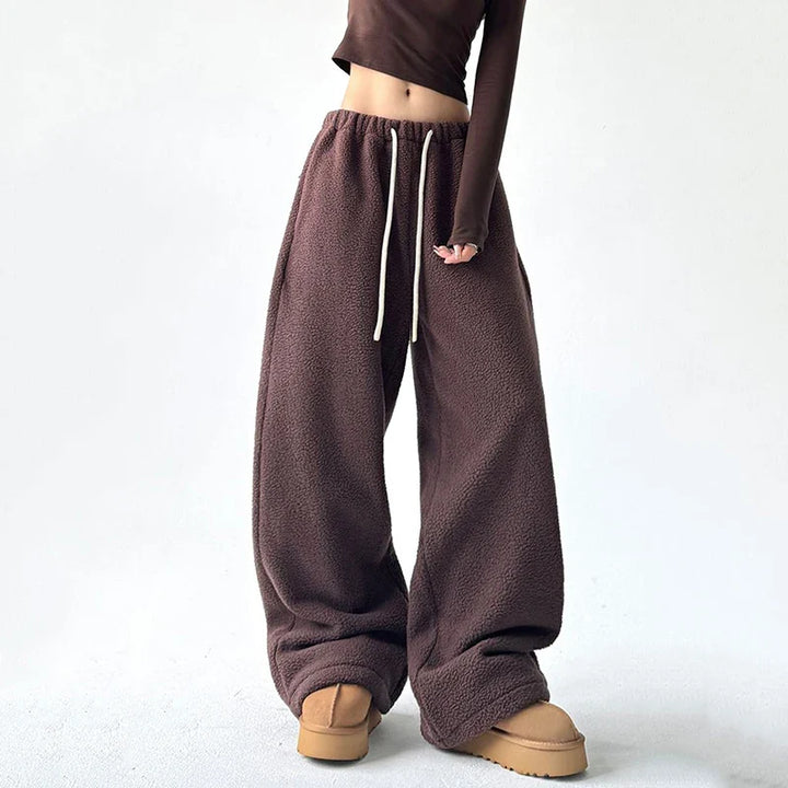 Cozy Plush Wide-Leg Fleece Pants for All-Day Comfort