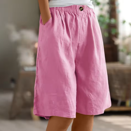 Women’s Loose Summer Shorts – Breathable Fabric with Sleek, Flexible Design