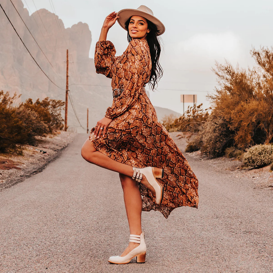 Dame ankelstøvler med blokhæl og sidespænde