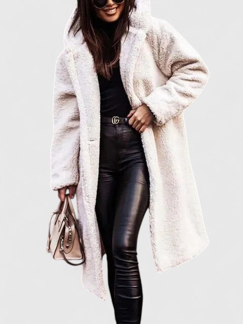 Comodo cappotto lungo da donna per l'inverno