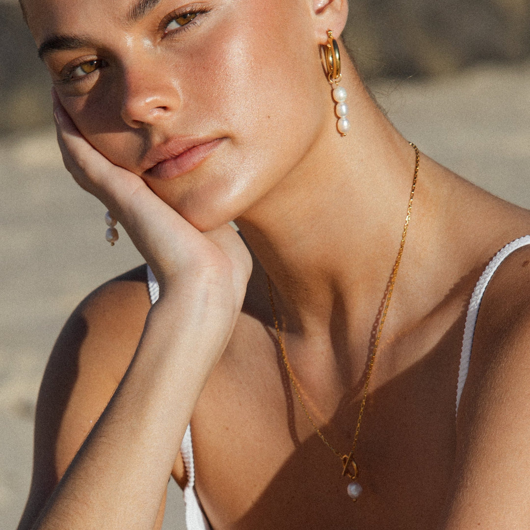 Pearl Necklace for Women in 18k Gold PVD, Waterproof, Hypoallergenic