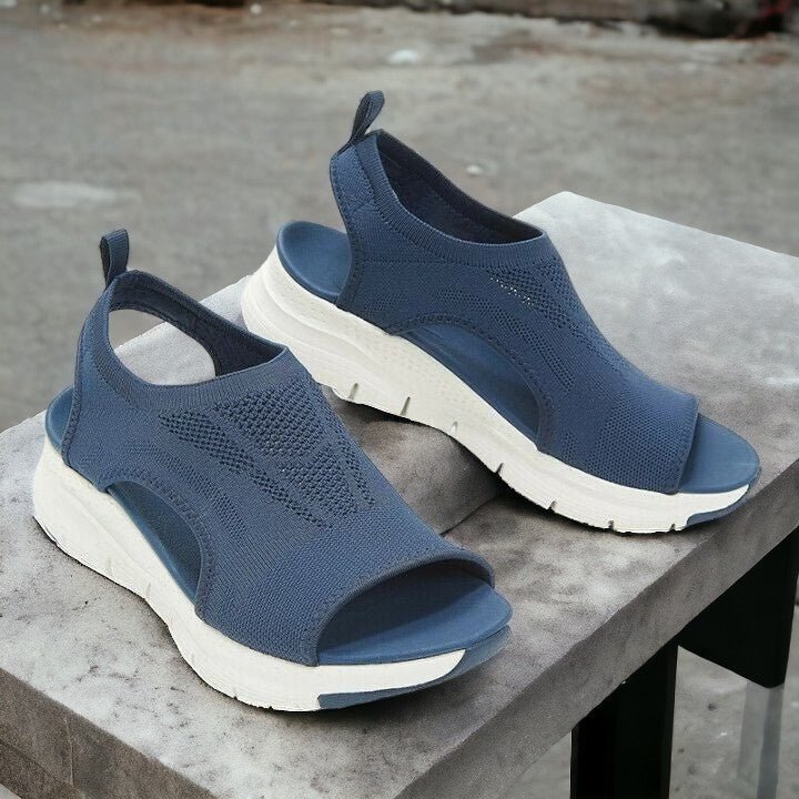 Ortopediske sportssandaler for kvinner med pustende mesh og sklisikker yttersåle for komfort