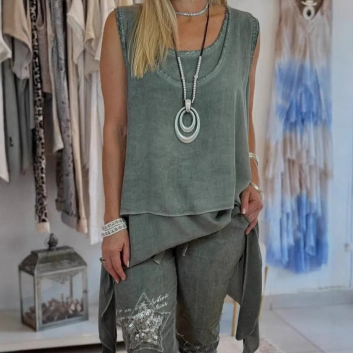 Women's Two-Piece Outfit: Sleeveless Top and Printed Pants for Ultimate Comfort