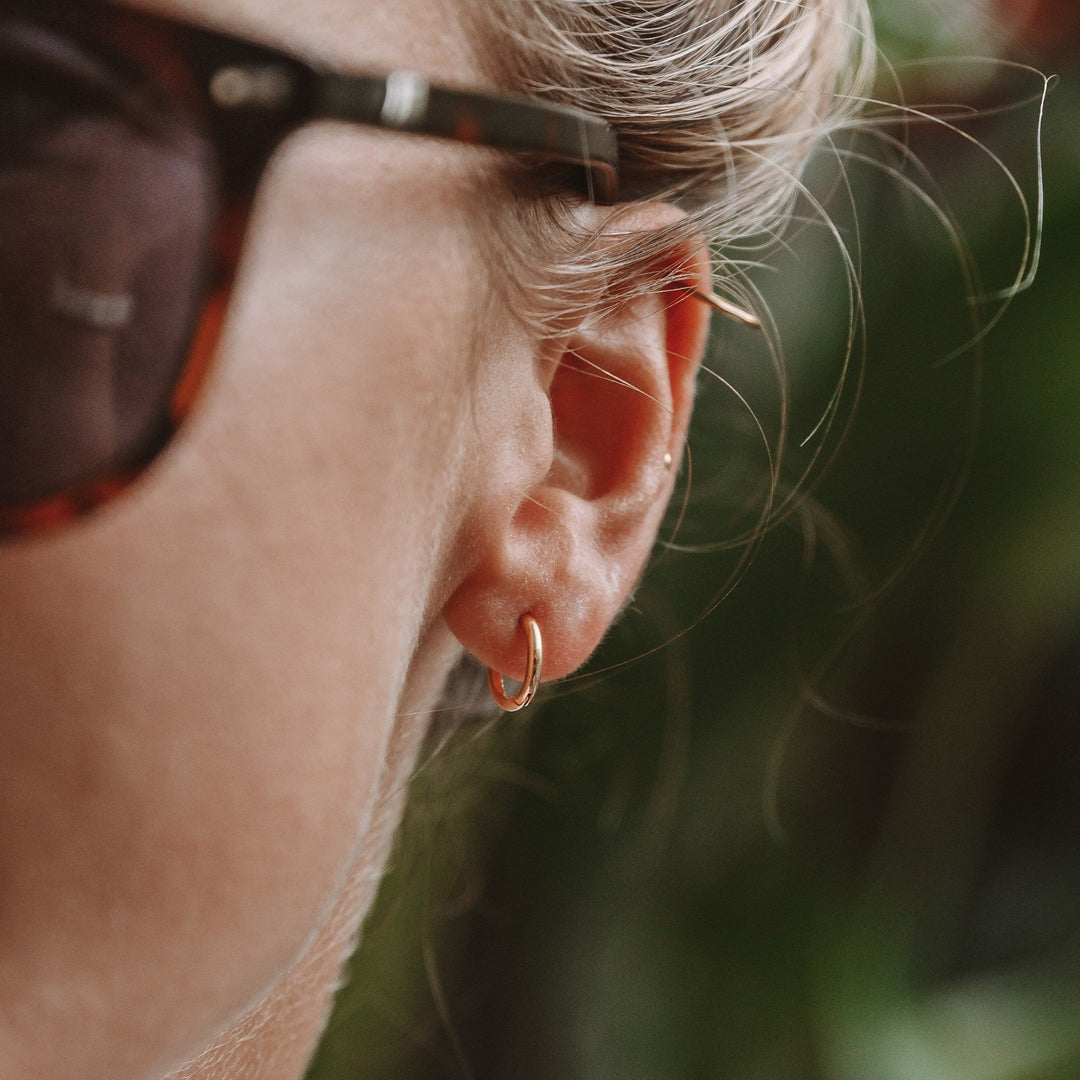 Women Tiny Huggie Earrings 18k Gold Stainless Steel Waterproof